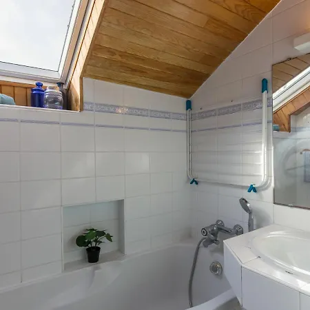 Vakantiehuis Keranna - Lpm102 By Interhome Lampaul-Ploudalmézeau